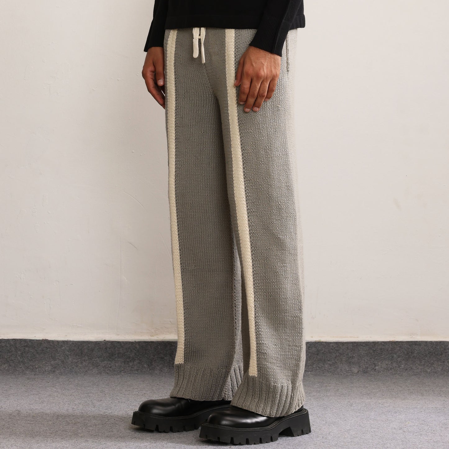 Fibula Striped Hand-knitted Pants- Grey
