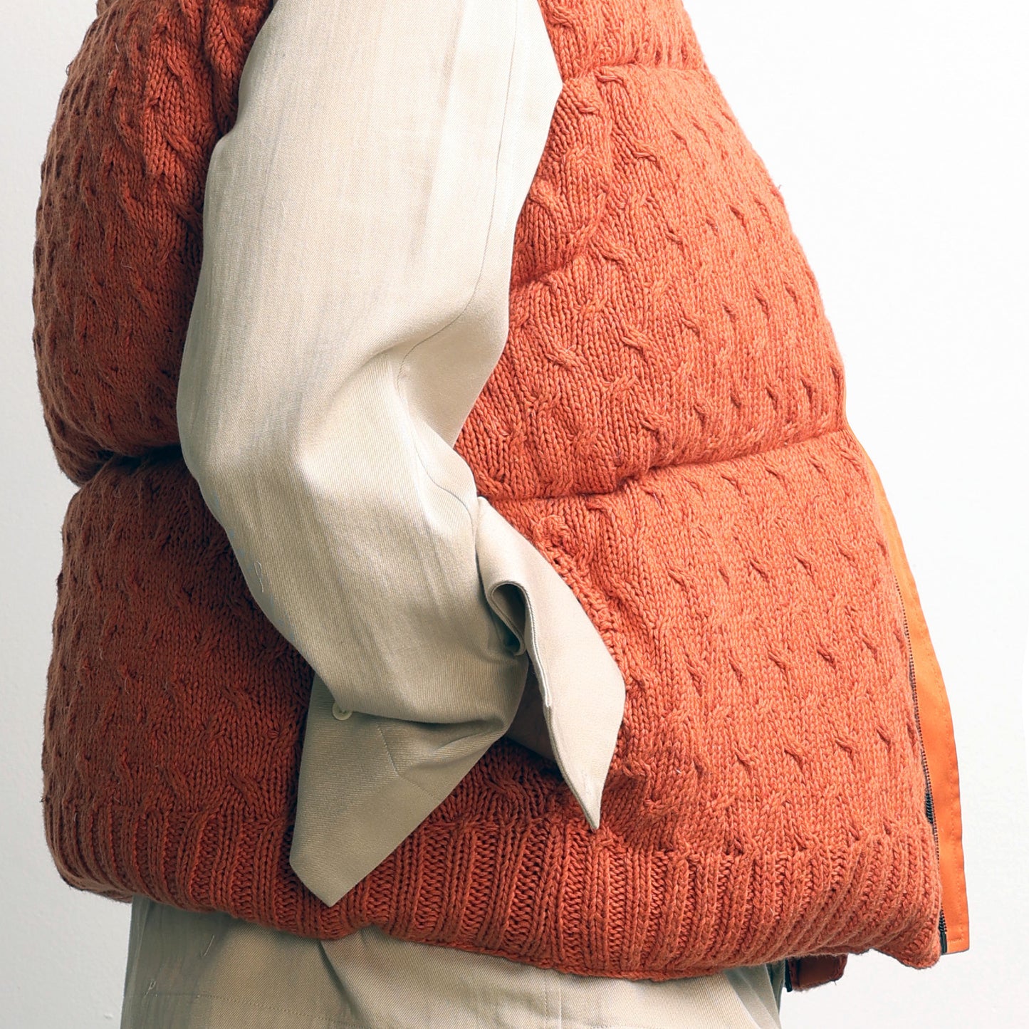 Pericardium Handknit Puffer Gilet- Orange