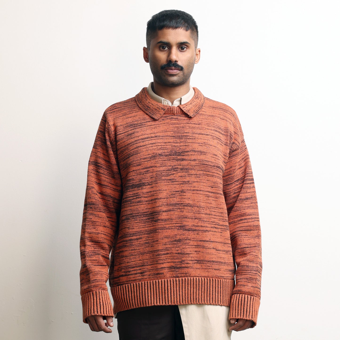 Medullary Hand-knitted Sweater- Melange Orange